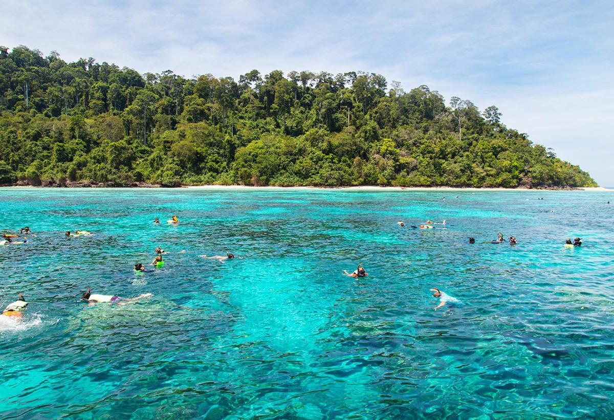 Cashewnut Tree Resort เกาะลันตา ภายนอก รูปภาพ