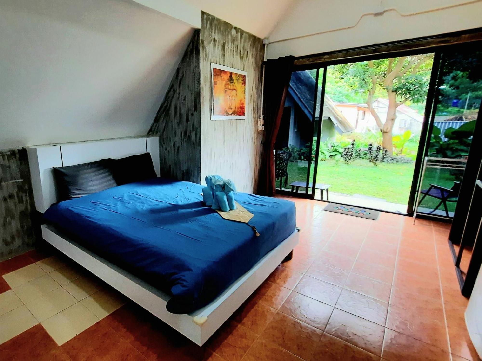 Cashewnut Tree Resort เกาะลันตา ภายนอก รูปภาพ
