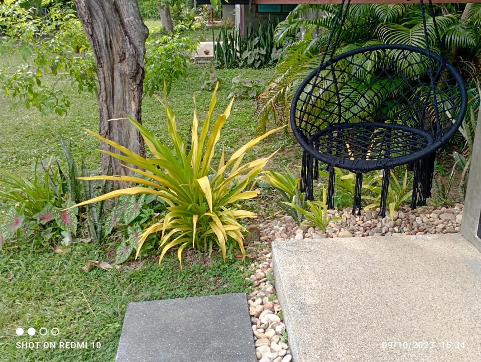 Cashewnut Tree Resort เกาะลันตา ภายนอก รูปภาพ