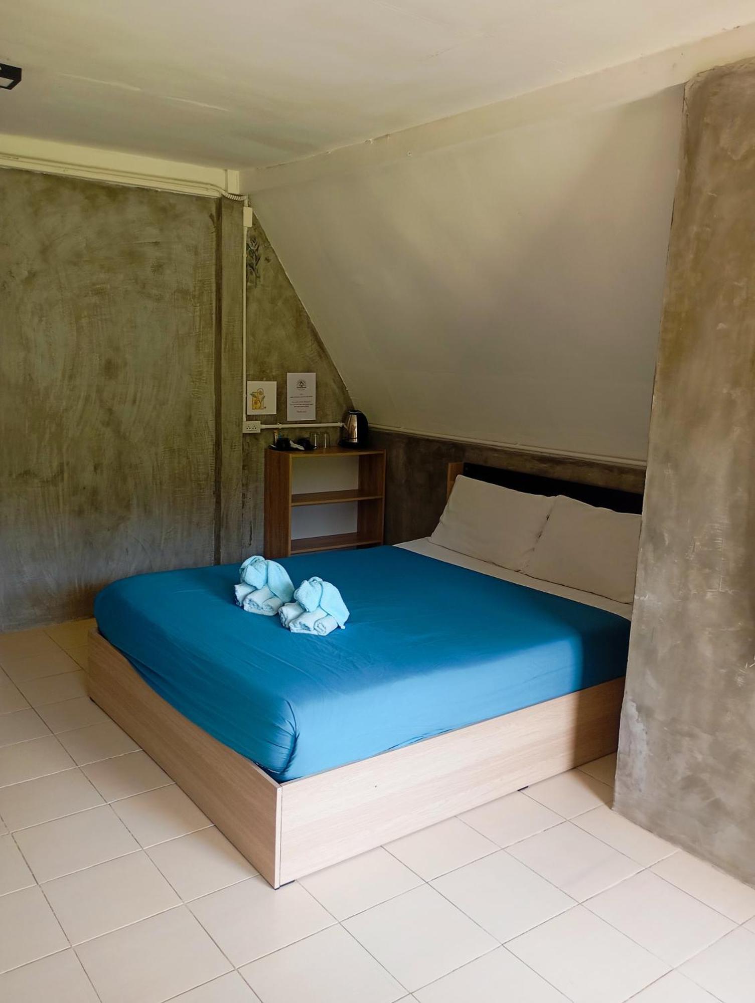 Cashewnut Tree Resort เกาะลันตา ภายนอก รูปภาพ