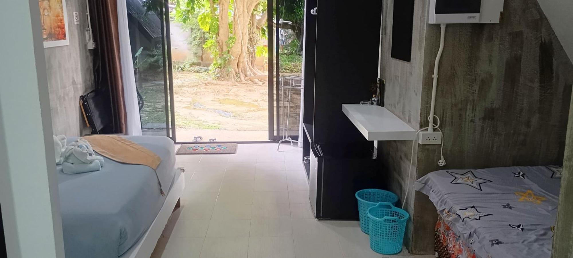 Cashewnut Tree Resort เกาะลันตา ภายนอก รูปภาพ